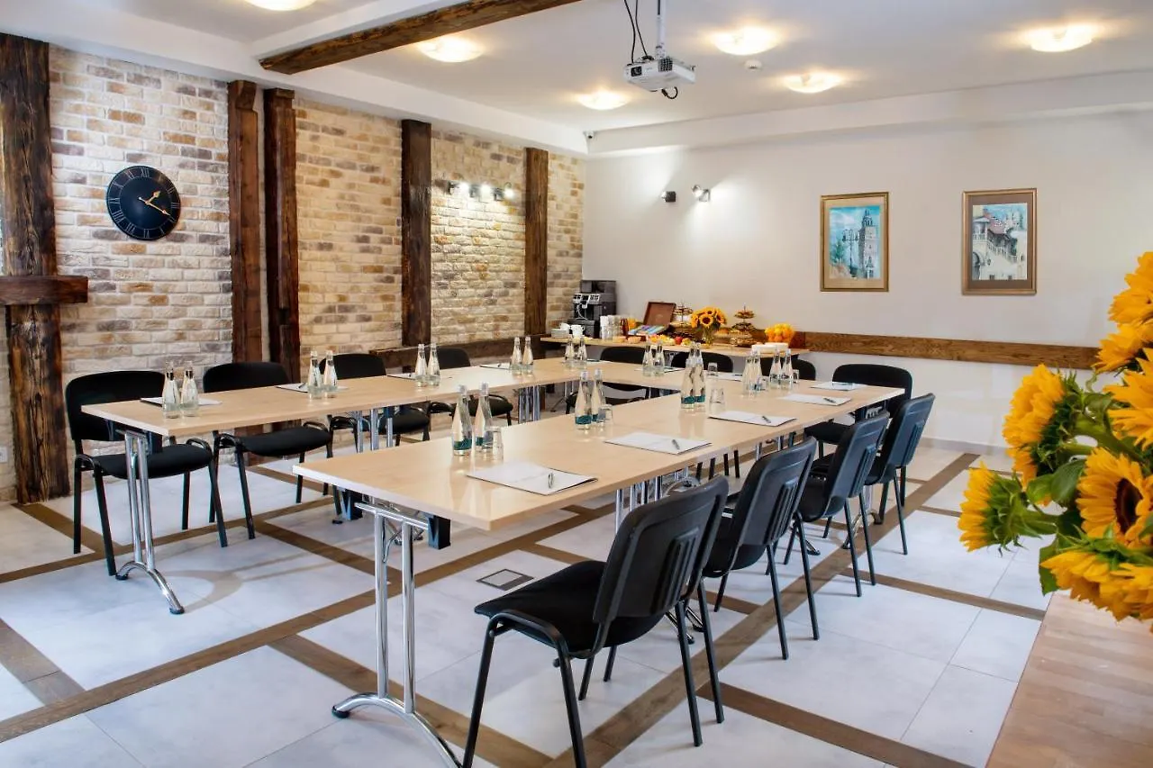 Plaza Boutique Hotel Krakov 4*,